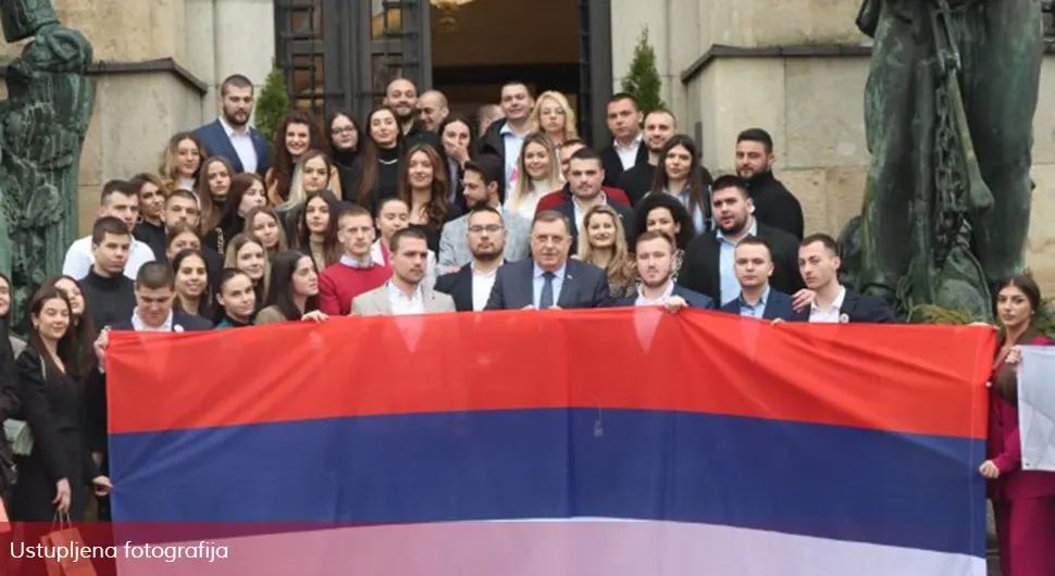 dodik studenti sa kosova.webp